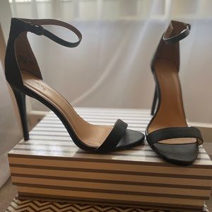 BRAND NEW strappy heels